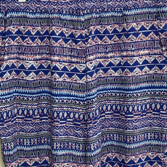 Mossimo Supply Co | Pull-On Colorful Aztec Capri Cropped Harem Pants Size Large - Picture 2 of 6